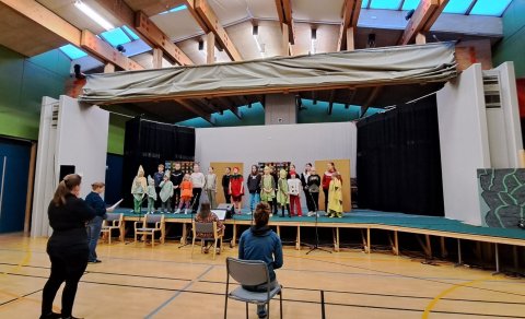 Ný heimasíða, afmæli og árshátíð